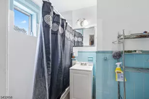 100 Montgomery Ave, Irvington, NJ 07111 - Photo 11