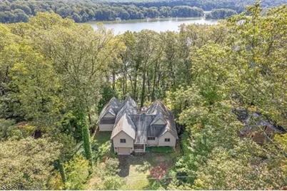 215 Aniwa Rd, Vernon, NJ 07422 - Photo 1