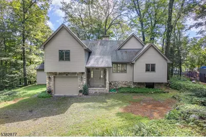 215 Aniwa Rd, Vernon, NJ 07422 - Photo 3