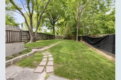 1086 18th Ave, Newark, NJ 07106 - Photo 21