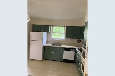 721 Lawrence Rd, Bound Brook, NJ 08805 - Photo 7