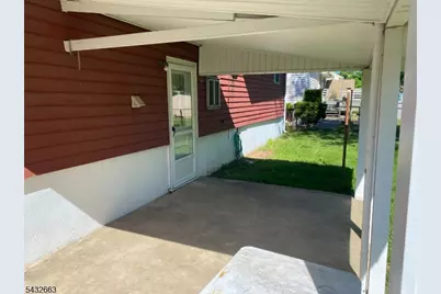 721 Lawrence Rd, Bound Brook, NJ 08805 - Photo 19