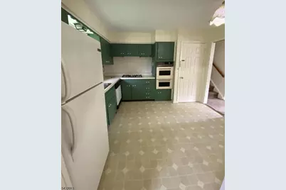 721 Lawrence Rd, Bound Brook, NJ 08805 - Photo 5