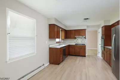 21 Saint Germain Dr, Clark Township, NJ 07066 - Photo 13