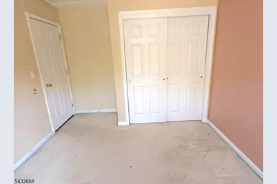 5 Magnolia Ln, Cedar Grove, NJ 07009 - Photo 13