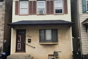 38 Fox St, Phillipsburg, NJ 08865 - Photo 1