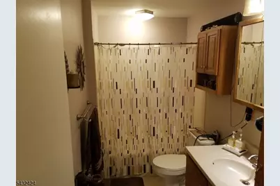 13 Ray Ct, Bedminster Township, NJ 07921 - Photo 7
