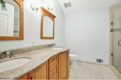 8 Hopkinson Ct Ondo, Bernards Township, NJ 07920 - Photo 21