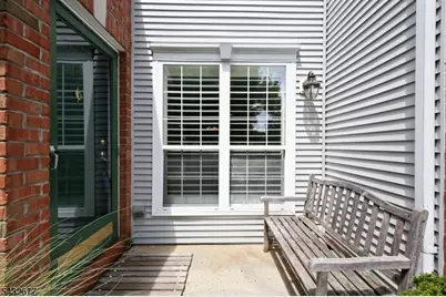 8 Hopkinson Ct Ondo, Bernards Township, NJ 07920 - Photo 3