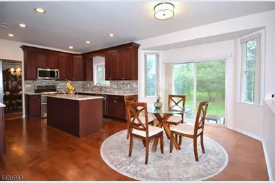 22 Muirhead Ct, Montgomery Township, NJ 08502 - Photo 13
