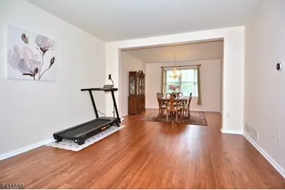 22 Muirhead Ct, Montgomery Township, NJ 08502 - Photo 5