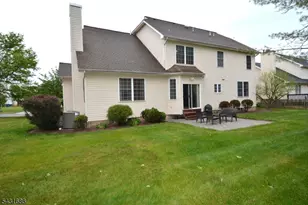 22 Muirhead Ct, Montgomery Township, NJ 08502 - Photo 31