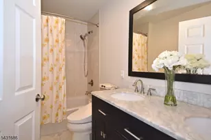 22 Muirhead Ct, Montgomery Township, NJ 08502 - Photo 27