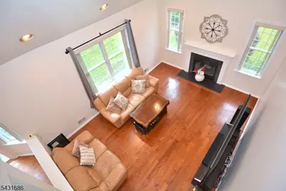 22 Muirhead Ct, Montgomery Township, NJ 08502 - Photo 3