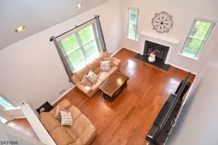 22 Muirhead Ct, Montgomery Township, NJ 08502 - Photo 3