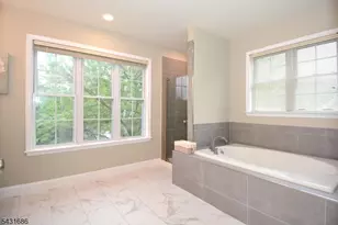 22 Muirhead Ct, Montgomery Township, NJ 08502 - Photo 23