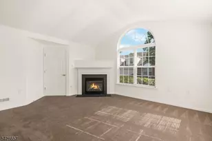 44 Chandler Ct, Hillsborough Township, NJ 08844 - Photo 5