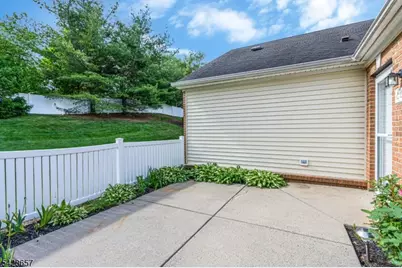 44 Chandler Ct, Hillsborough Township, NJ 08844 - Photo 25