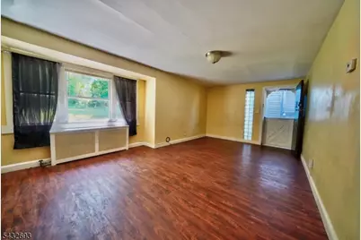 76 Doremus St, Paterson, NJ 07522 - Photo 5
