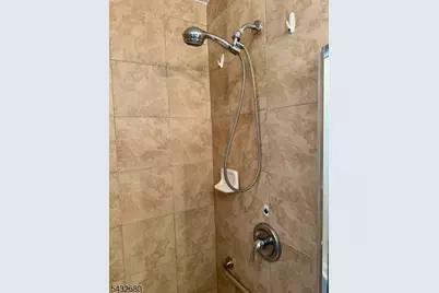 11 Demarest Pl, Piscataway Township, NJ 08854 - Photo 17