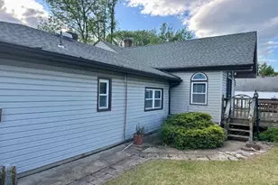 11 Demarest Pl, Piscataway Township, NJ 08854 - Photo 7