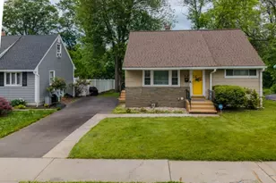 13 Independence Dr, Roselle, NJ 07203 - Photo 1