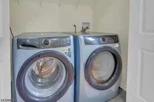 310 Summer St, Clifton, NJ 07011 - Photo 15