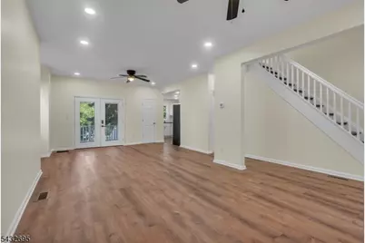 310 Summer St, Clifton, NJ 07011 - Photo 5