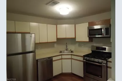 133 Drake Ln #133, Roxbury Township, NJ 07852 - Photo 11