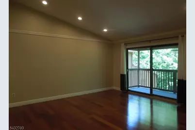 133 Drake Ln #133, Roxbury Township, NJ 07852 - Photo 7