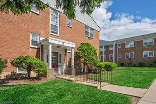 565 Grove St Unit E, Clifton, NJ 07013 - Photo 3