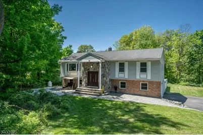 14 Lounsberry Hollow Rd, Vernon Twp., NJ 07461 - Photo 1