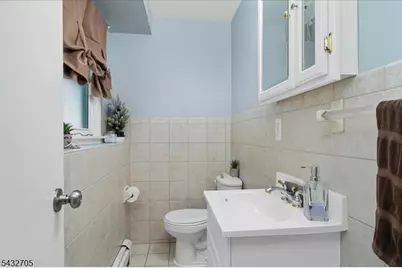 14 Lounsberry Hollow Rd, Vernon Twp., NJ 07461 - Photo 27