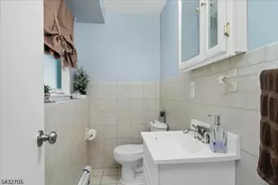 14 Lounsberry Hollow Rd, Vernon Twp., NJ 07461 - Photo 27