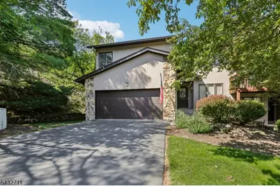 40 Woodland Drive, Woodland Park, NJ 07424 - Photo 1