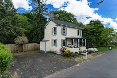 44 Elm St, Franklin Township, NJ 08873 - Photo 3