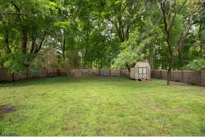 44 Elm St, Franklin Township, NJ 08873 - Photo 9