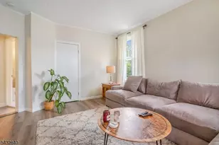 46 Hazelwood Rd, Bloomfield, NJ 07003 - Photo 3