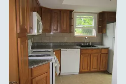 165 S Maryland Ave, Jefferson Township, NJ 07849 - Photo 3