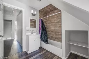 31 Homestead Park, Newark, NJ 07108 - Photo 21
