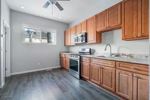 31 Homestead Park, Newark, NJ 07108 - Photo 5