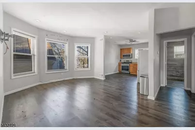 31 Homestead Park, Newark, NJ 07108 - Photo 13