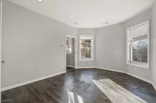 31 Homestead Park, Newark, NJ 07108 - Photo 15