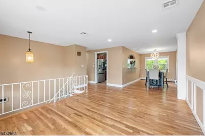2313 Halsey St, Union Township, NJ 07083 - Photo 9