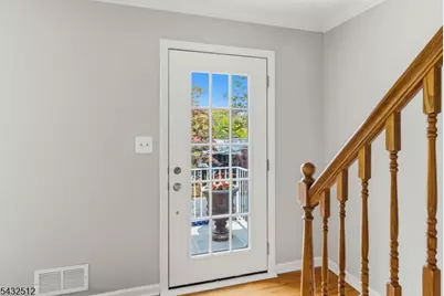 48 Midland Dr, Morris Township, NJ 07960 - Photo 5