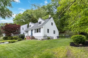 48 Midland Dr, Morris Township, NJ 07960 - Photo 3