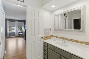 712 Marlborough Common, Hillsborough Township, NJ 08844 - Photo 23