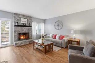 712 Marlborough Common, Hillsborough Township, NJ 08844 - Photo 13