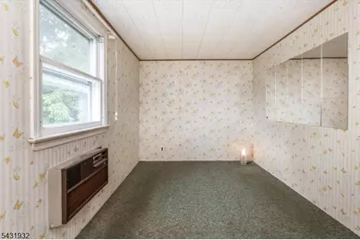 66 Coeyman Ave, Bloomfield, NJ 07003 - Photo 17