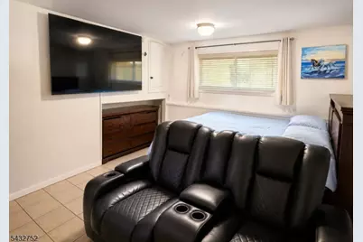121 Mountain Ave, North Plainfield, NJ 07060 - Photo 7